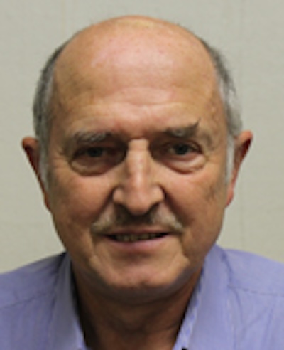 Félicien Marlette, responsable arbitres de la section minifoot à la RUCV Félicien Marlette, responsable arbitres de la section minifoot à la RUCV